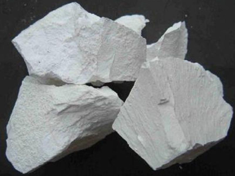 熟石灰粉和生石灰粉有什么區(qū)別？